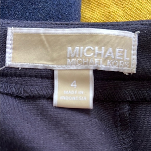 Michael Kors Blue Pleated Mini Skirt - Picture 3 of 4